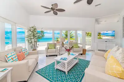 Image de Moon Glow Dreamy 2br Oceanfront Villa With Private Beach, Kayak, Snorkeling