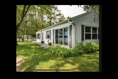 Image de Full Rec Lake Cottage