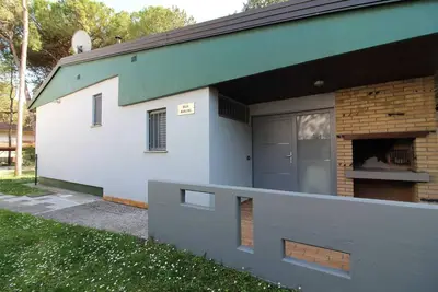 Image de Maison de vacances Lignano Pineta pour 1 - 7 personnes avec 3 chambres à coucher - Maison jumelée