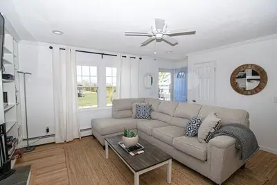 Image de Lovely Briggs Farm Vacation Home!