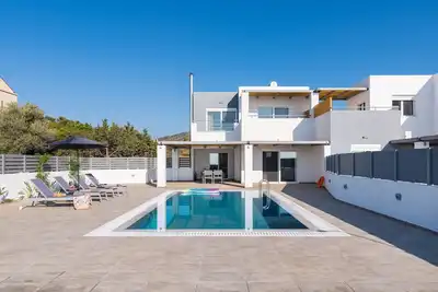Image de South Beach Villas - 2 bedroom sea view with heated pool