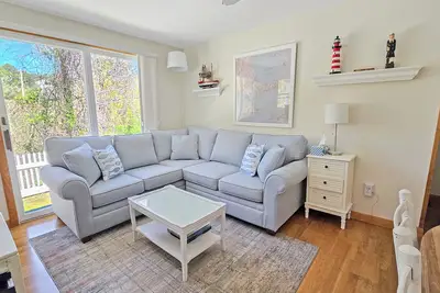 Image de Wellfleet Harbor 3bd Cottage--Association Bay Beach, Walk to Town Pier