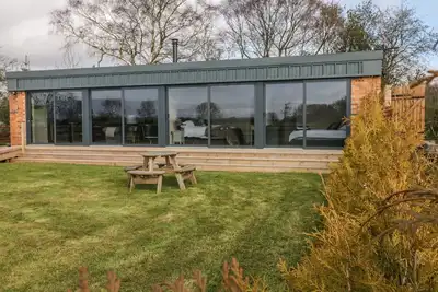 Image de Saddlers, pet friendly, with hot tub in Fulford