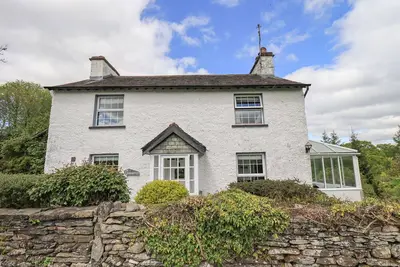 Greenstyles, pet friendly, with open fire in Bowness-On-Windermere