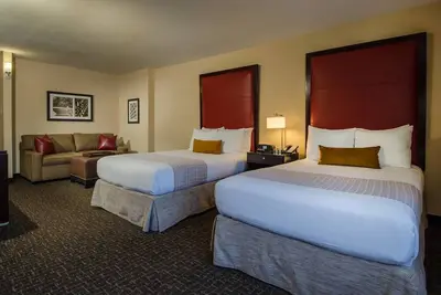 Image de Family-friendly Vacay! w/ Private Parking On-site, Pets are Welcome!
