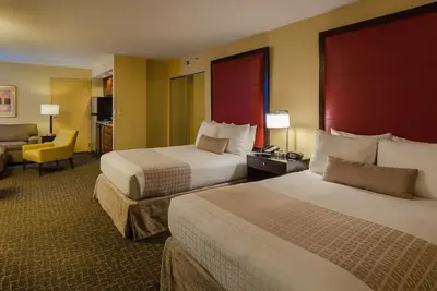 Image de Four Deluxe Units in the Heart of Dc! w/ Private Parking, Pets are Welcome