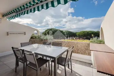 Image de As4273 -P2 cabine avec jolie vue Port avec piscine