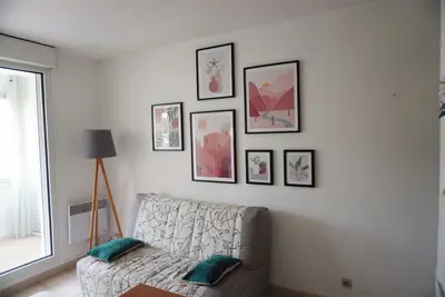 Image de Appartement dans résidence \"Les Estivales\" avec piscine et place de parking