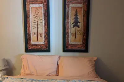 Image de Walk to shops and restaurants