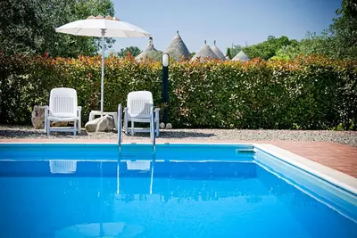 Trulli il Castagno, private trulli farm with four independent units
