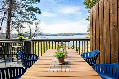 Image de Enjoy a Slice of Heaven at the Clemson Dike!