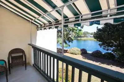 Image de Snowbird Friendly-Lakeside Condo | Tennis, Pools, Golf, Marina(w/Fee)|Short ride to Destin and Eglin