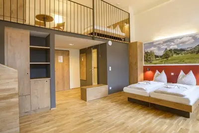 Image de Comfort four-bed room - Jufa Hotel Spital am Pyhrn***