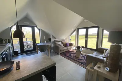 Image de Sea View Countryside Barn Sleeps 4, Rural Setting, parking, wifi.