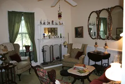 Image de Country Manor - Lower floor