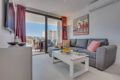 Image de Located in the center of Los Cristianos