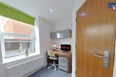 Image de Victoria House - Queen Studio by CovStays