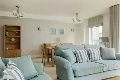 Image de Isle be Back - Deux Chambres Appartement, Couchages 4