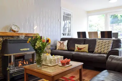 Image de 3 bedroom accommodation in Ceres, near Cupar