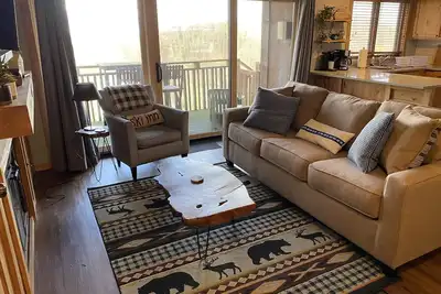 Image de Cozy Clean Shanty Creek Schuss Mountain Condo Northern Michigan Short’s Bellaire