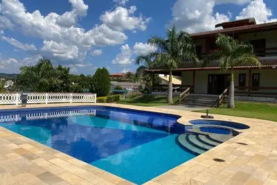 Chacara with large heated swimming pool and synthetic grass soccer pitch
