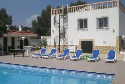 Image de Maison de vacances privée avec Wifi, climatisation, piscine privée, Tv, terrasse, parking