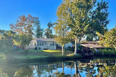 Image de Peaceful River Retreat