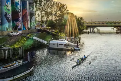 Image de The Coon floating home / ecolodge