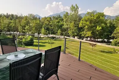 Image de Apartma nadstropje-Appartement-Panoramique-Douche-Vue sur Montagne