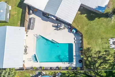 Image de Pool, Hot tub, Kid & Pet Friendly! Near Lake, Clean