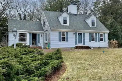 Image de Charming home in Osterville close to beach! Includes beach pass