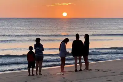 Image de Beachfront on our private beach! Driftwood Cottage - Pipers' Shore