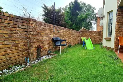 Image de Entire house hosted by Chalaza.