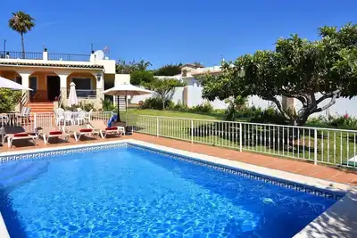 Image de Maison de vacances avec piscine privée pour 6 personnes env. 131 qmà Nerja, Andalousie (Costa del Sol)