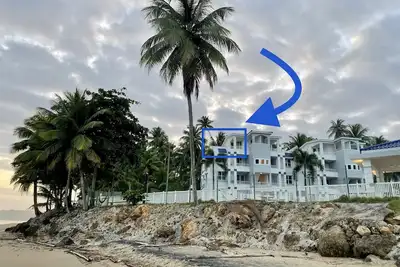 Image de Oceanfront 2br/2ba penthouse condo on Puerto Rico's stunning west coast.