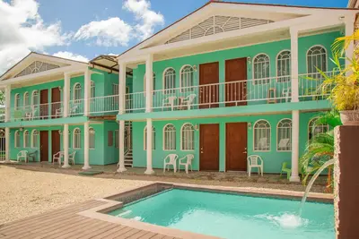 Image de Cococabana4 newly renovated 1br/1ba apar in downtown Coco, 5 min walk to beach.