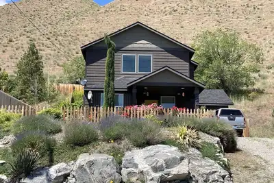 Image de Pateros, Wa \"Getaway\" 2br 2ba Sleeps 6! ! ! ! !