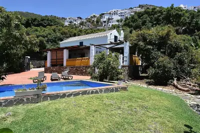 Image de Maison de vacances avec piscine privée pour 6 personnes env. 100 qmà Frigiliana, Andalousie (Costa del Sol)