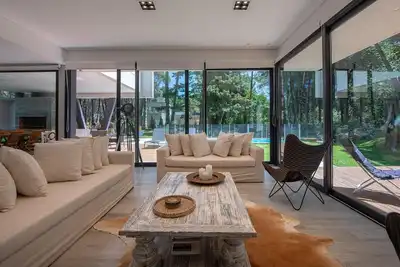 Image de Casa para 10 huéspedes en el barrio Constancia de Carilo