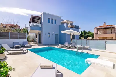 Image de Bessie's dream villa, private pool, near amenities