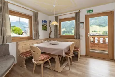 Image de Ferienwohnung Galtenberg a - Apartmenthaus Rosenhof