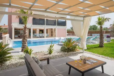 Image de Maison de vacances Vir pour 1 - 10 personnes avec 4 chambres à coucher - Maison de vacances