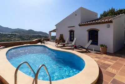 Image de Maison de vacances avec piscine privée pour 4 personnes env. 190 qmà Frigiliana, Andalousie (Costa del Sol)