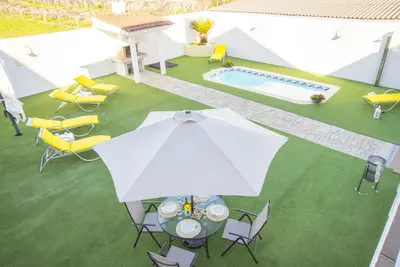 Image de Casa Las Palmeras, holiday villa with pool and barbecue in the Rías Baixas