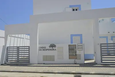 Image de New villa very close to the beach, complete