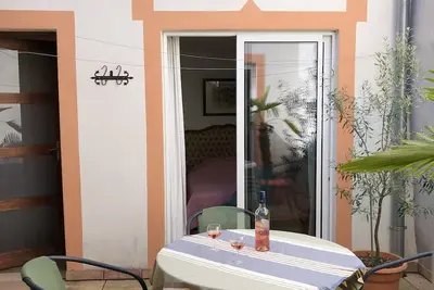 Image de Maison \"Marianne\"  avec court intèrieure