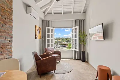 Image de Urban Loft Apartment met city view