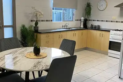 Image de Andergrove Home with Leafy View with Wi-fi