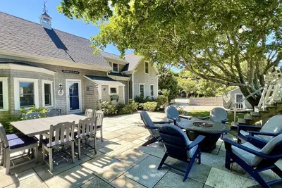 Image de 22 Veterans’ Field Rd. , Chatham, Ma: Home Plate