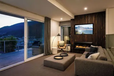 Image de Villa Habeke | Lake Views, Gas Fire, A/C, Bbq